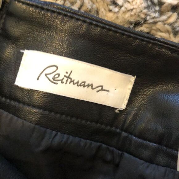 Faux leather skirt - Picture 4 of 5